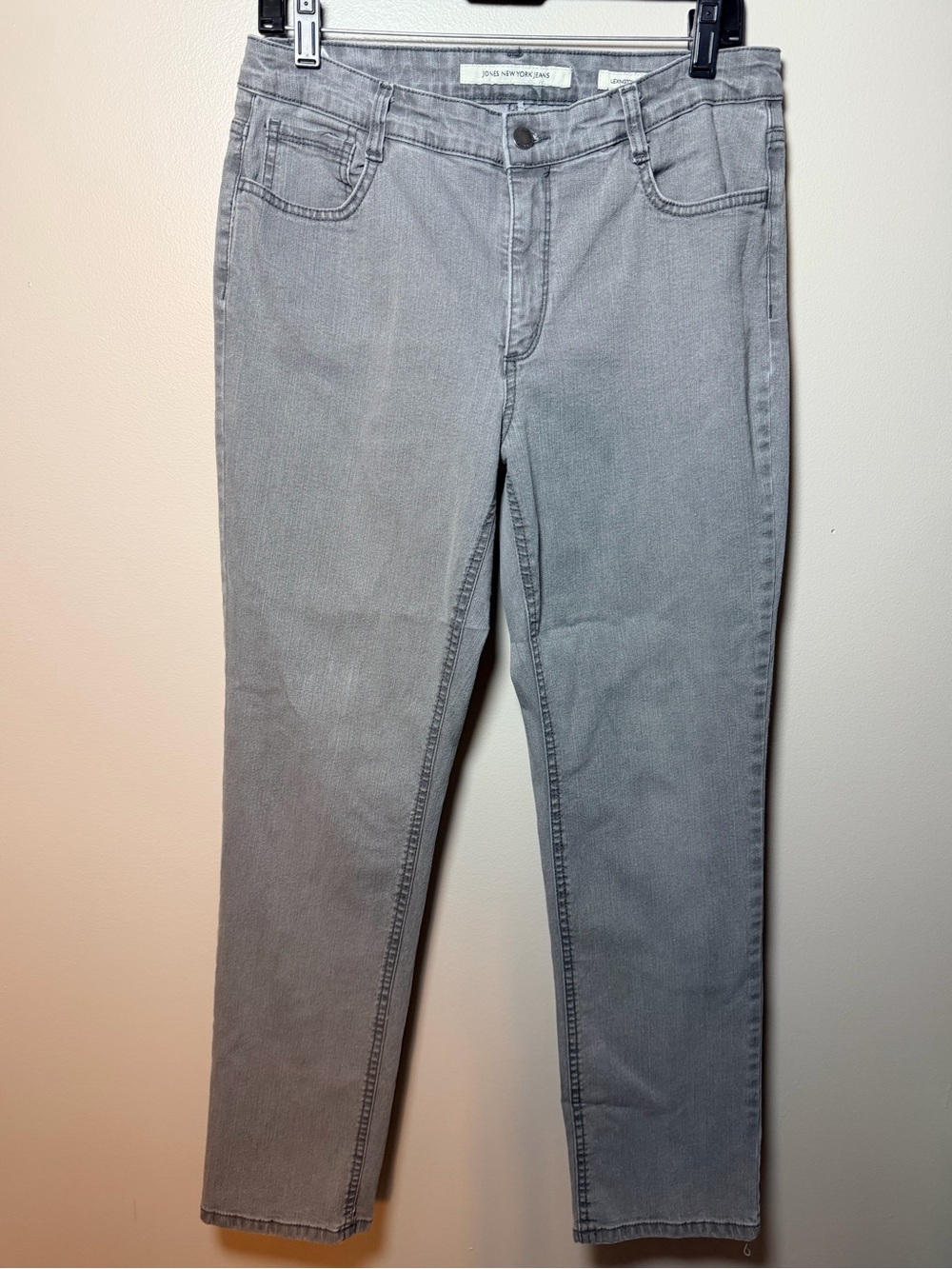 Jones NY Gray Studded Slim Straight Jeans 12 Short